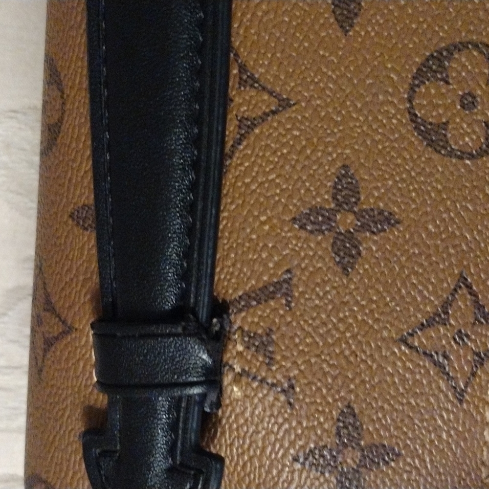 Louis Vuitton Reverse Monogram Pochette Metis - Picture 13 of 16